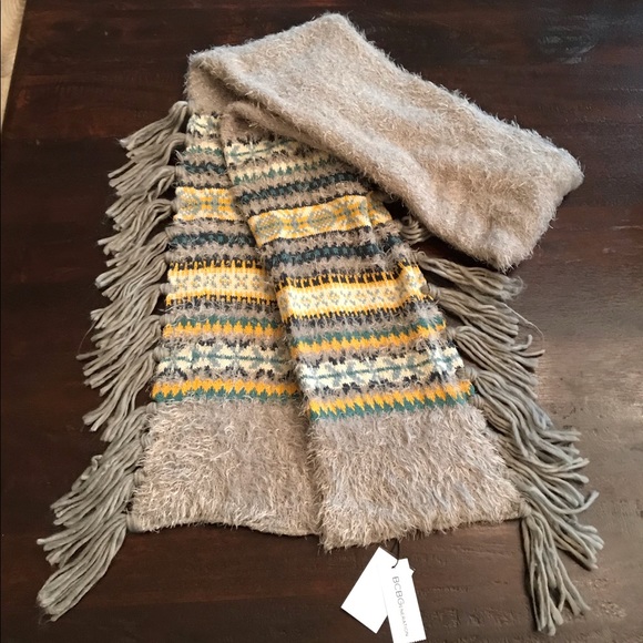 BCBGeneration Accessories - BCBGeneration Fuzzy Gray Scarf